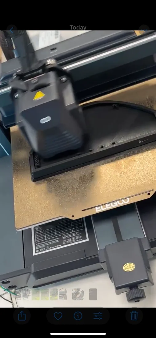 Printing the housing